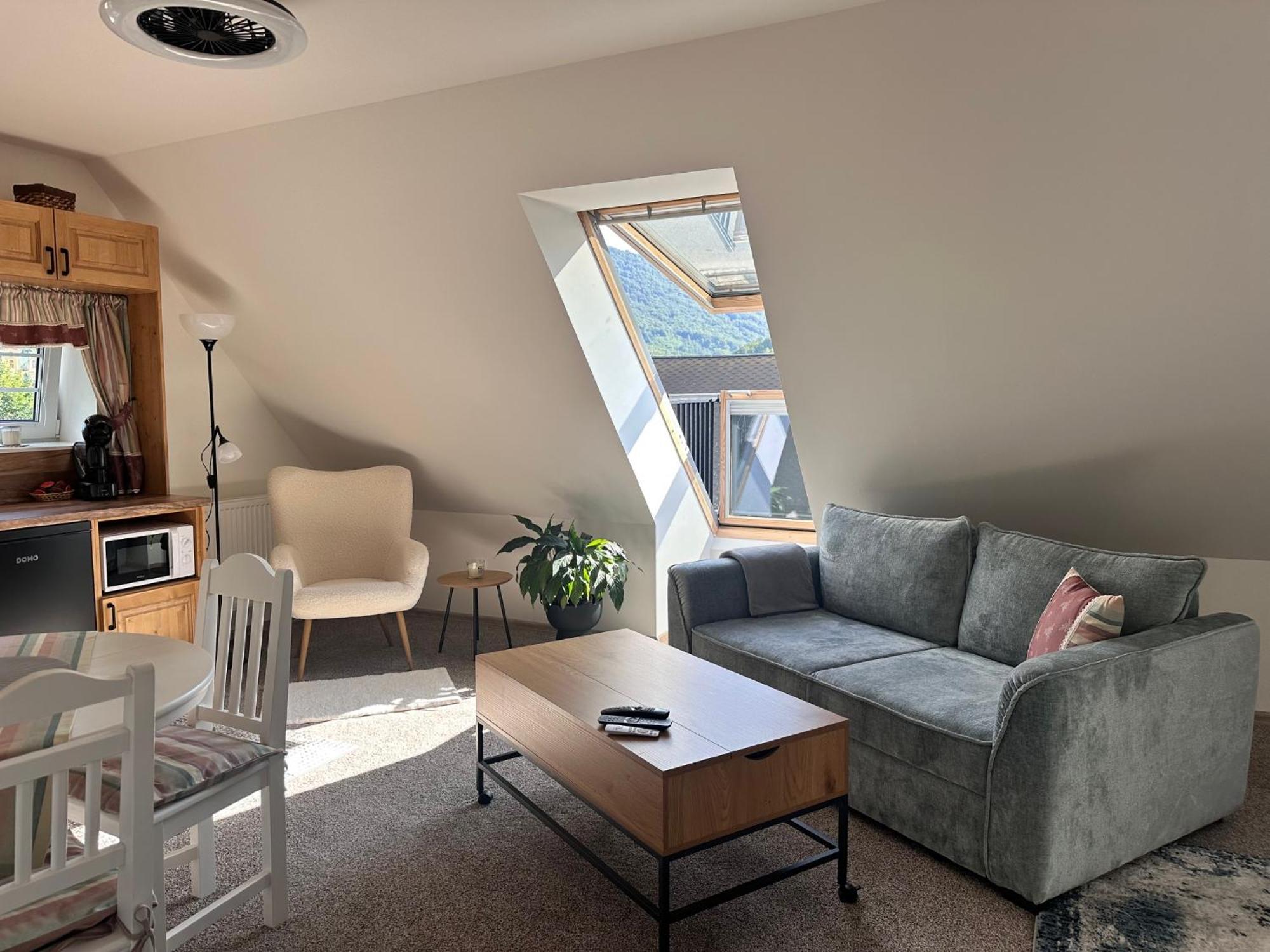 Apartmany Hanicka Hejnice Bagian luar foto